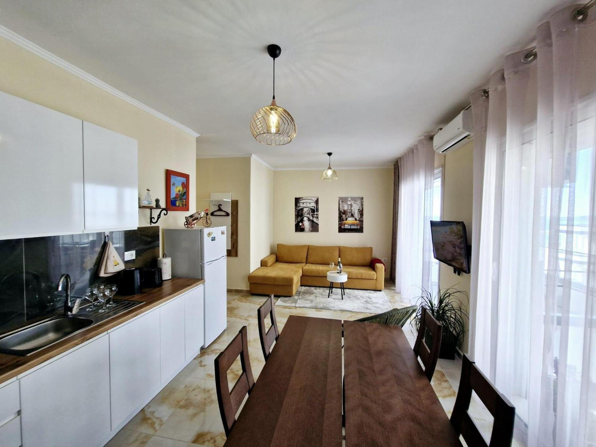Sunset Vista Retreat Appartement Vlorë Buitenkant foto