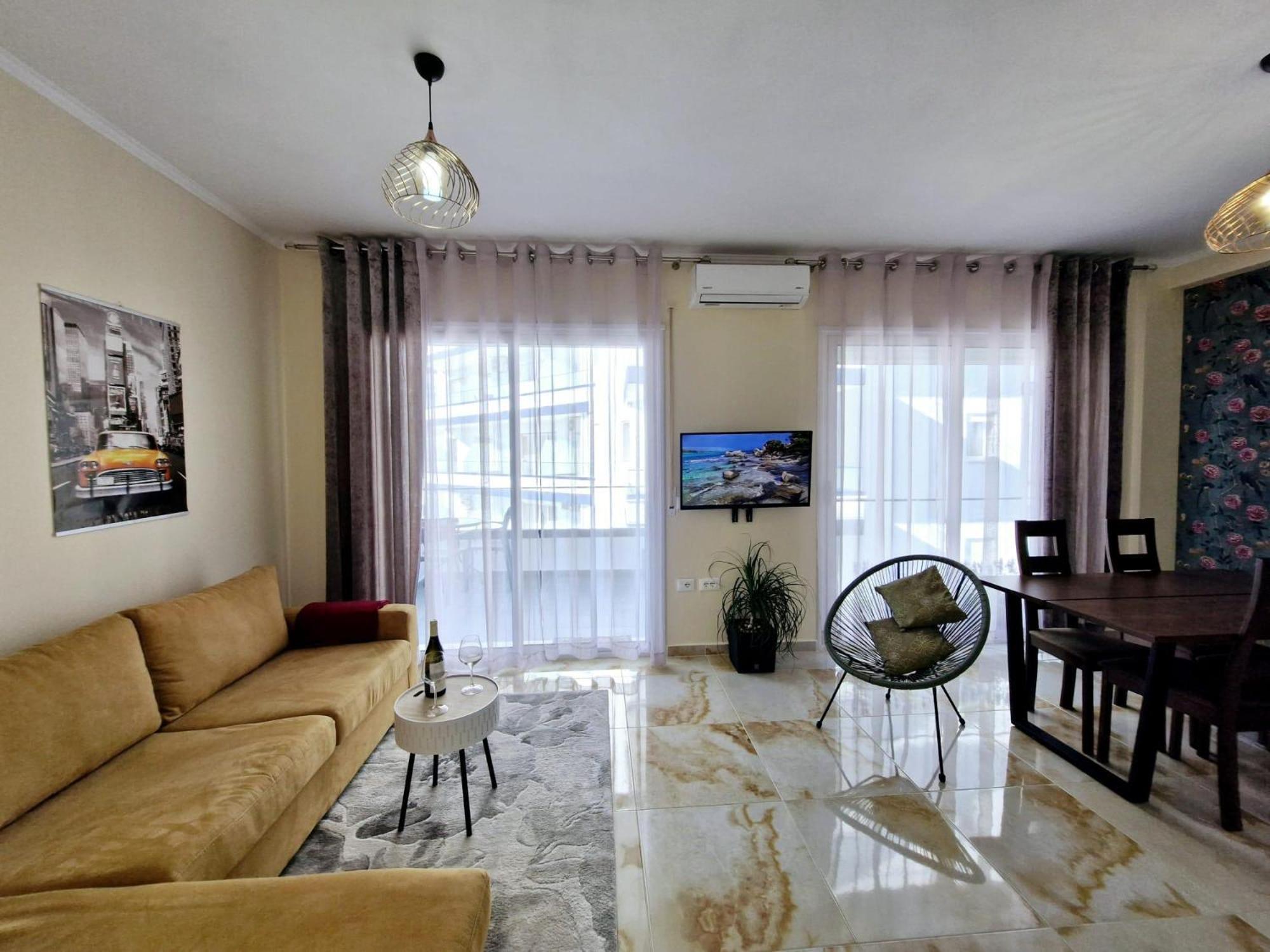 Sunset Vista Retreat Appartement Vlorë Buitenkant foto